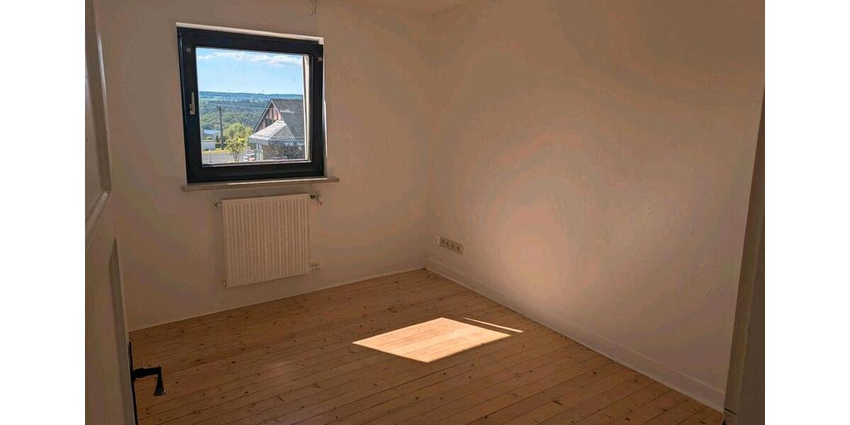 Reihenhaus Beltheim - 5 Zimmer, 130 m&sup2;, 850&euro; | Angebot:26699376