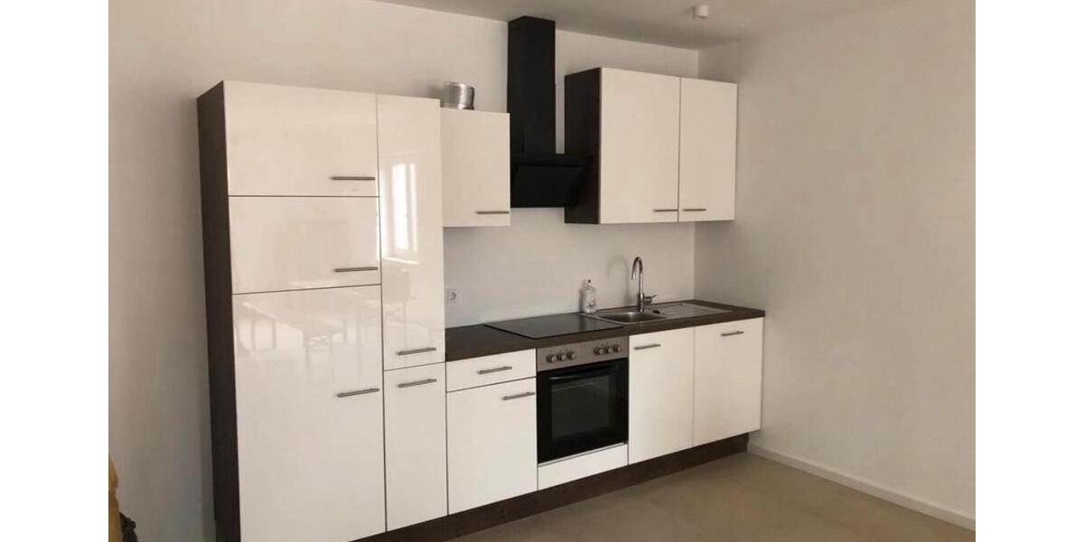 Erdgeschoßwohnung Elsendorf - 3 Zimmer, 79 m&sup2;, 1.000&euro; | Angebot:26021025