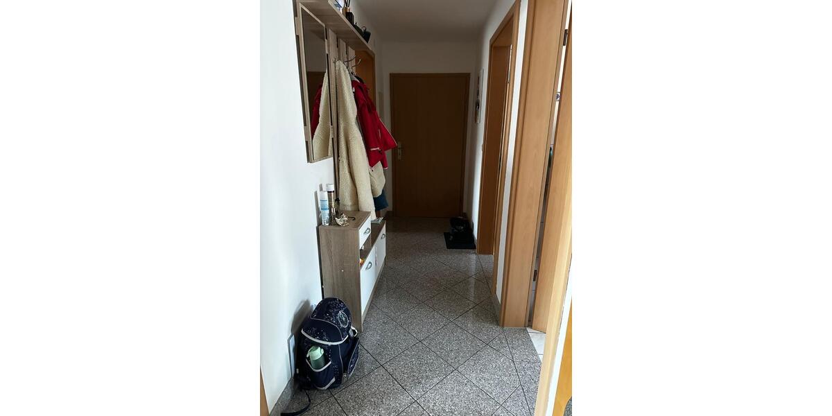 Etagenwohnung Plattling - 3 Zimmer, 75 m&sup2;, 700&euro; | Angebot:26022254