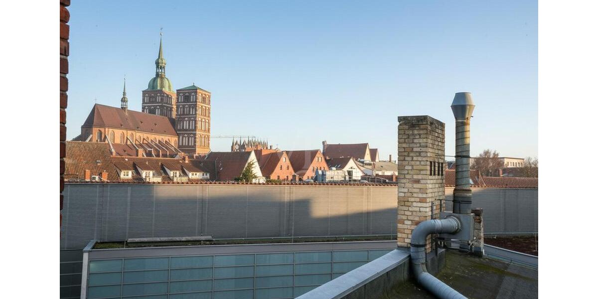 Dachgeschoßwohnung Stralsund - 3 Zimmer, 109 m&sup2;, 1.140&euro; | Angebot:23816768