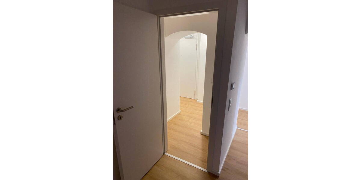 Etagenwohnung Darmstadt Bessungen - 2 Zimmer, 65 m&sup2;, 1.250&euro; | Angebot:26730928