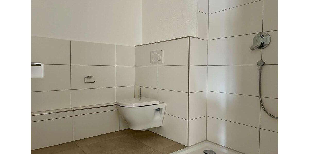 Erdgeschoßwohnung Sachsenheim - 2 Zimmer, 53 m&sup2;, 730&euro; | Angebot:26022733