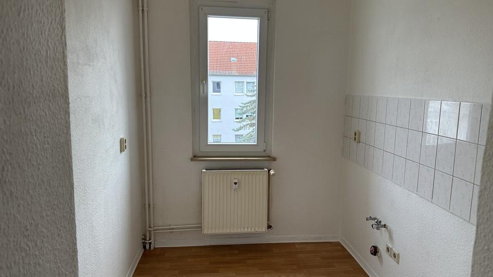 Etagenwohnung Raguhn-Jeßnitz Jeßnitz (Anhalt) - 3 Zimmer, 59 m&sup2;, 340&euro; | Angebot:26518248