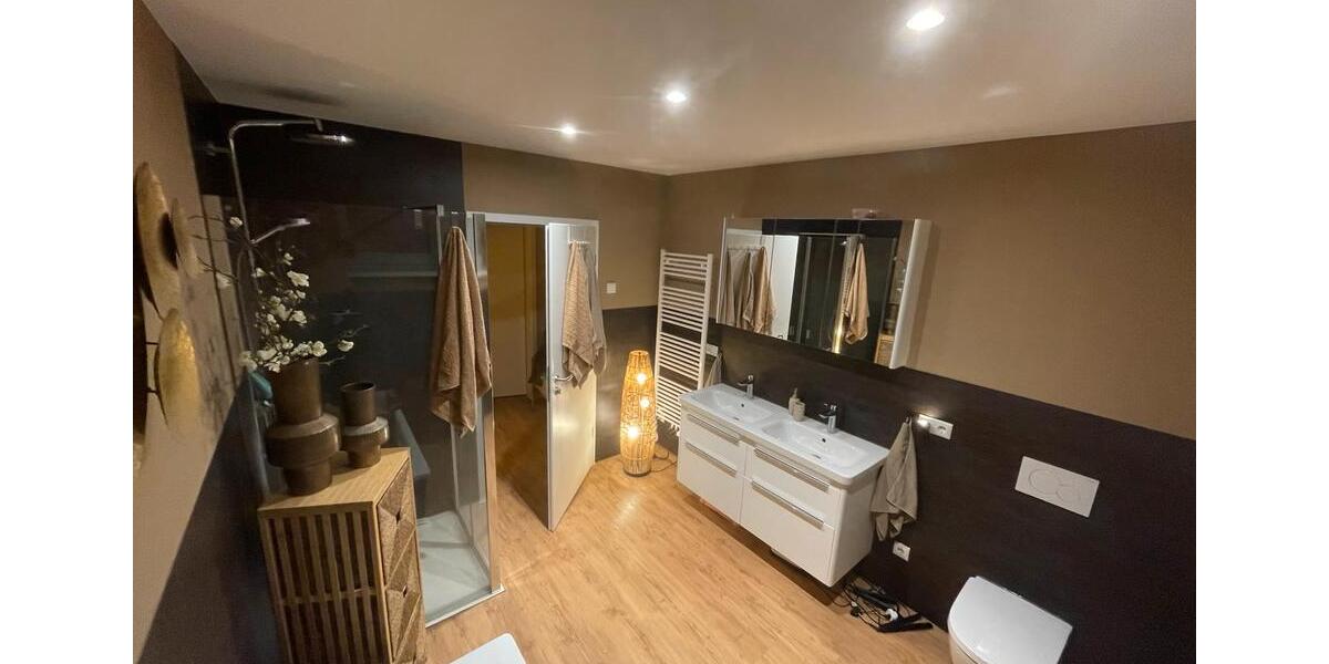 Erdgeschoßwohnung Rechlin - 4 Zimmer, 130 m&sup2;, 1.100&euro; | Angebot:24946710