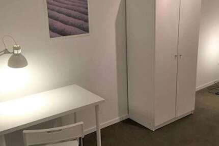 WG-Zimmer in Düsseldorf 590 € 15 m² zimmer
