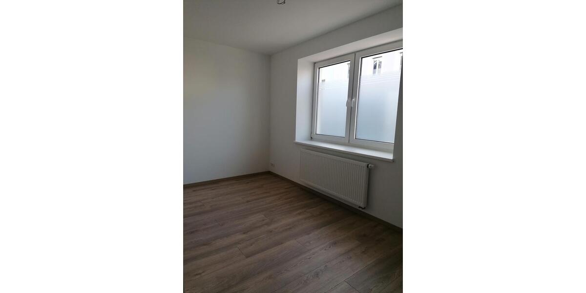Erdgeschoßwohnung Waldsassen - 3 Zimmer, 85 m&sup2;, 750&euro; | Angebot:26496150
