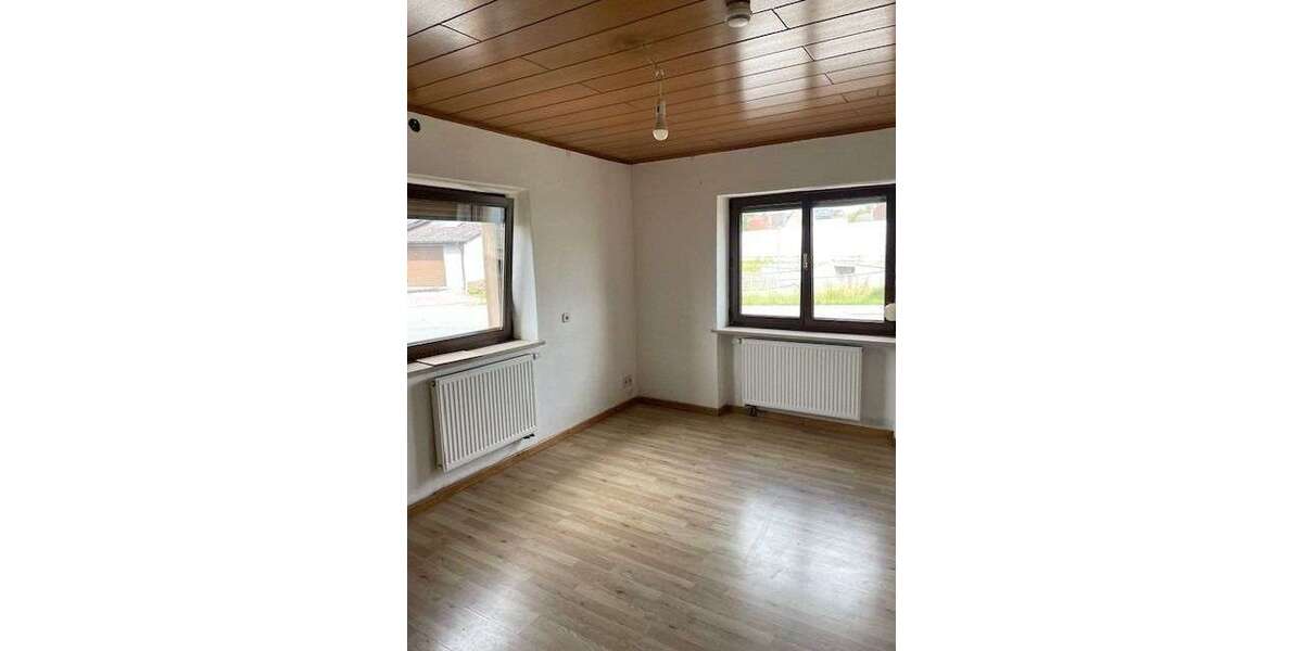 Etagenwohnung Zapfendorf - 4.5 Zimmer, 120 m&sup2;, 1.089&euro; | Angebot:27019147