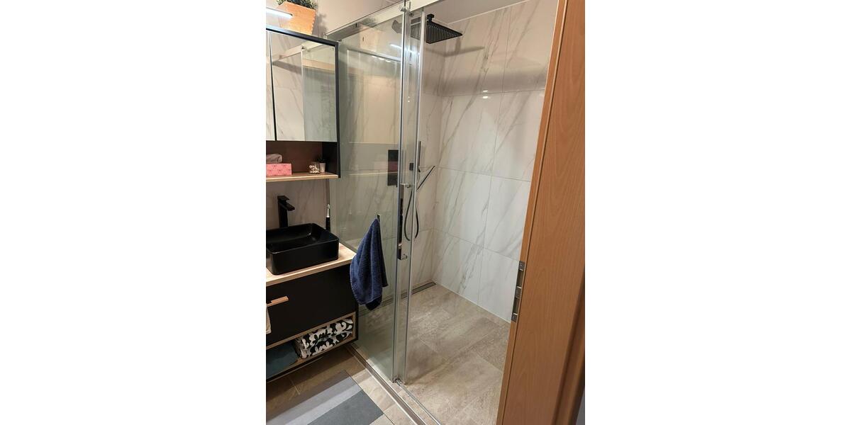Etagenwohnung Schwaikheim - 3 Zimmer, 84 m&sup2;, 1.400&euro; | Angebot:26313637