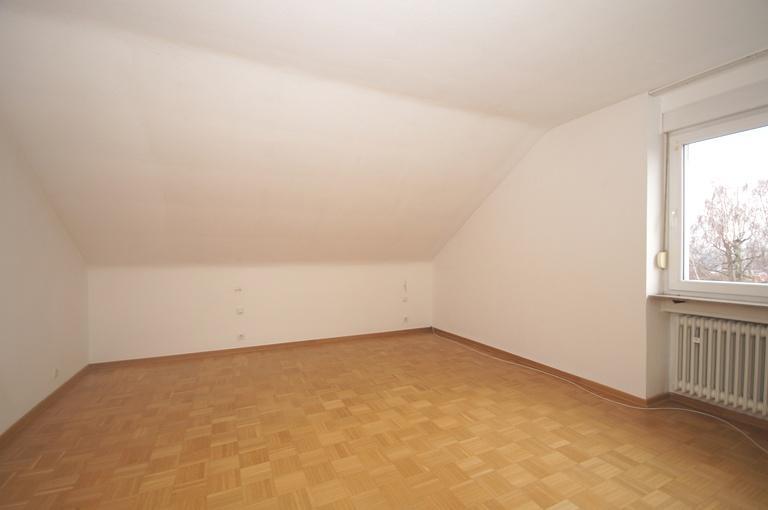 Dachgeschoßwohnung Montabaur - 3 Zimmer, 110 m&sup2;, 850&euro; | Angebot:23718166