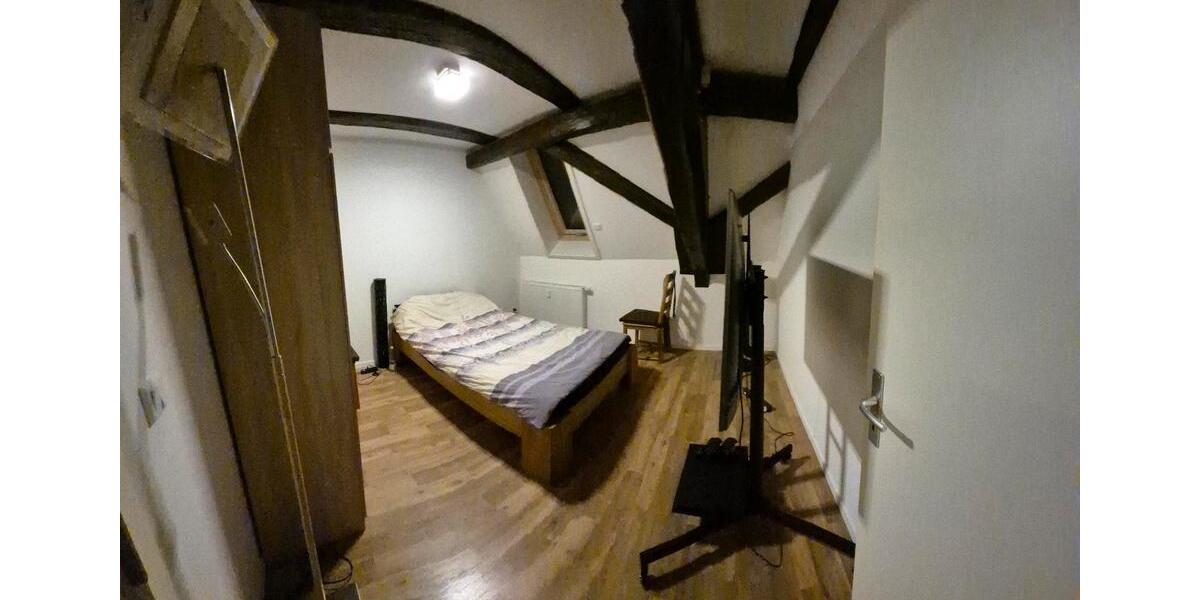 Dachgeschoßwohnung Georgensgmünd - 3 Zimmer, 80 m&sup2;, 740&euro; | Angebot:25925021