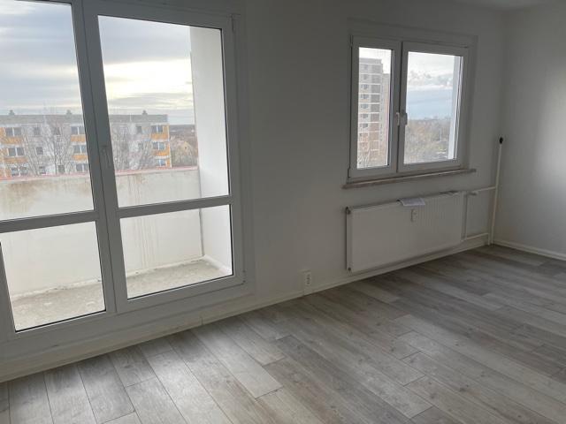 Etagenwohnung Halle (Saale) Silberhöhe - 3 Zimmer, 56 m&sup2;, 200&euro; | Angebot:26681666