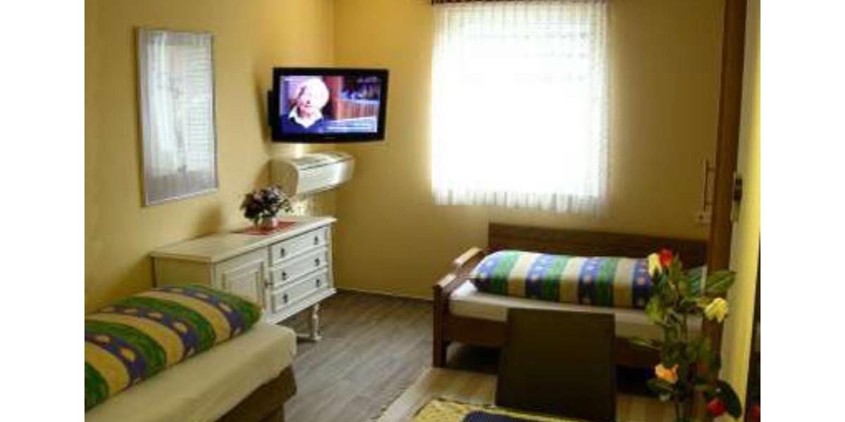 Wohnen auf Zeit Darmstadt Eberstadt - 3 Zimmer, 82 m&sup2;, 15&euro; | Angebot:24785735