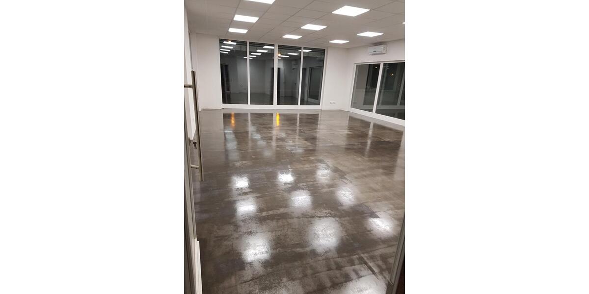 Gewerbeobjekt Burghausen - 12&euro; | Angebot:26008688