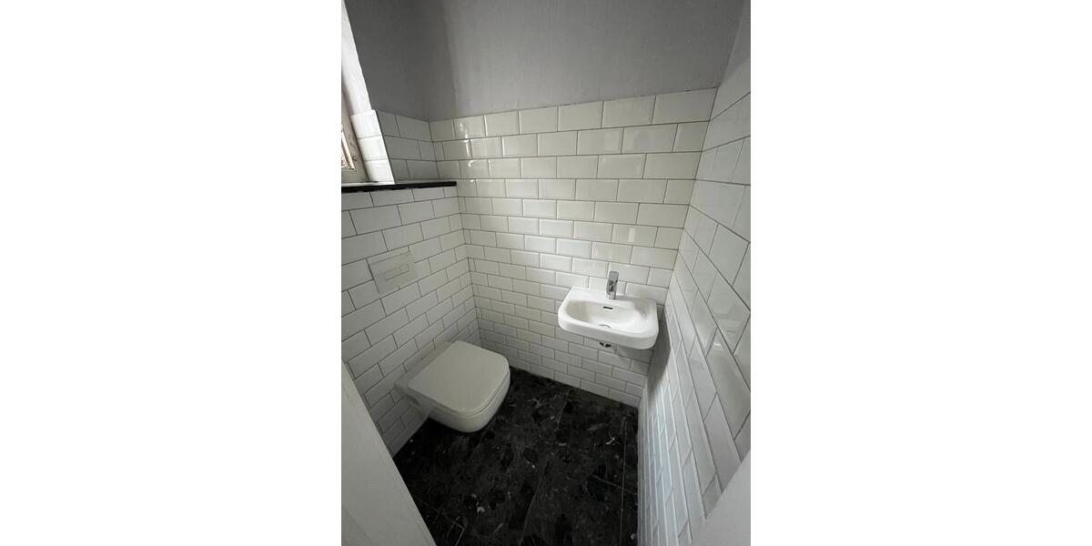 Einfamilienhaus Nienburg (Weser) - 7 Zimmer, 180 m&sup2;, 1.600&euro; | Angebot:26665675