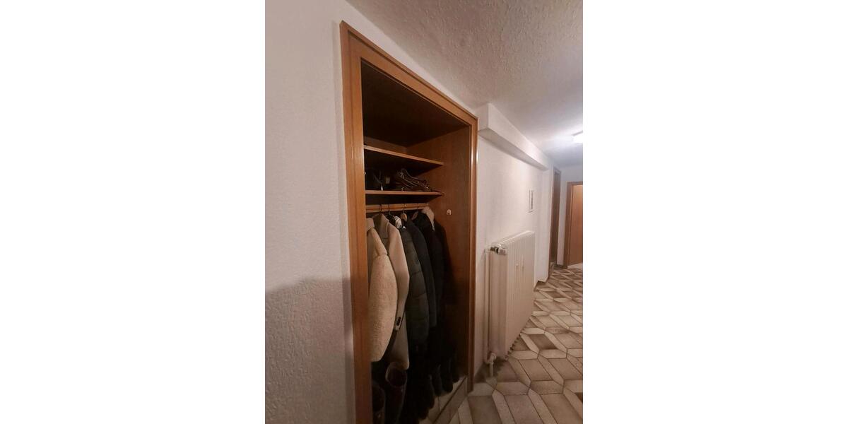 Etagenwohnung Melsungen - 3 Zimmer, 91 m&sup2;, 700&euro; | Angebot:24466553