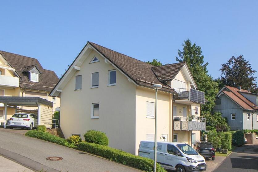 Weitblick über Heggen! - Großzügige Mietwohnung in ruhiger Lage!