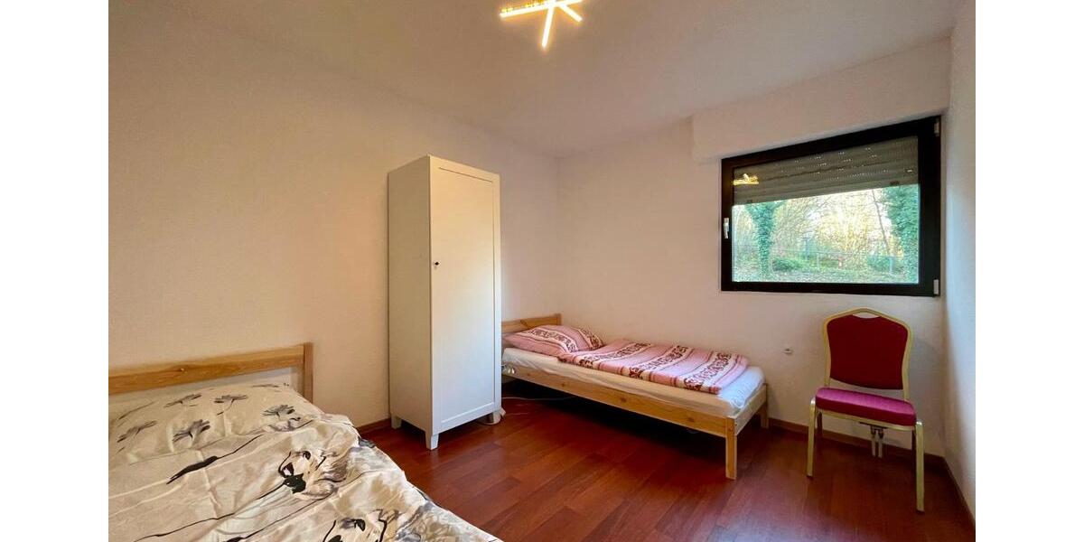 Wohnen auf Zeit Wiesbaden Biebrich - 3 Zimmer, 95 m&sup2;, 29&euro; | Angebot:24572958