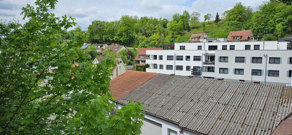 Wohnen auf Zeit Waldenbuch - 3 Zimmer, 84 m&sup2;, 1.550&euro; | Angebot:26210799
