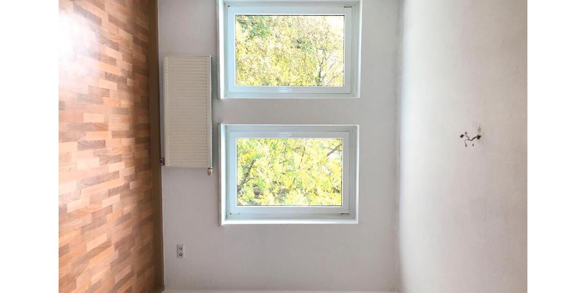 Etagenwohnung Sangerhausen - 2 Zimmer, 50 m&sup2;, 300&euro; | Angebot:25988225