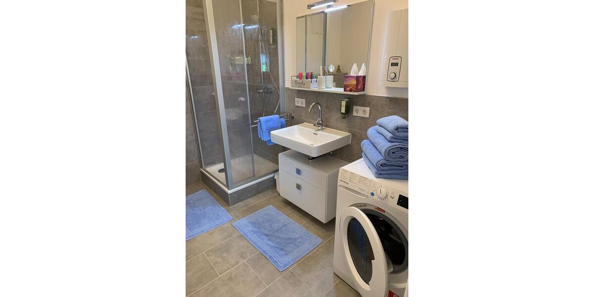 Etagenwohnung Höhenkirchen-Siegertsbrunn Siegertsbrunn - 1 Zimmer, 1.500&euro; | Angebot:23472246