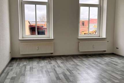Wohnung Plauen Haselbrunn - 1 Zimmer, 38 m&sup2;, 200&euro; | Angebot:27196932