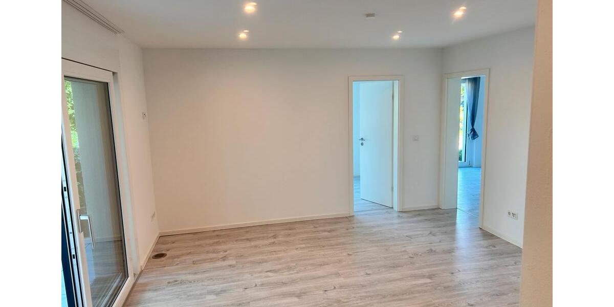 Erdgeschoßwohnung Straubing - 3.5 Zimmer, 75 m&sup2;, 900&euro; | Angebot:26620656