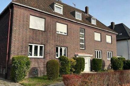 gemütliche Dachgeschoss-Wohnung in Hamm Osten zu vermieten, Ostenallee 123 2 zimmer