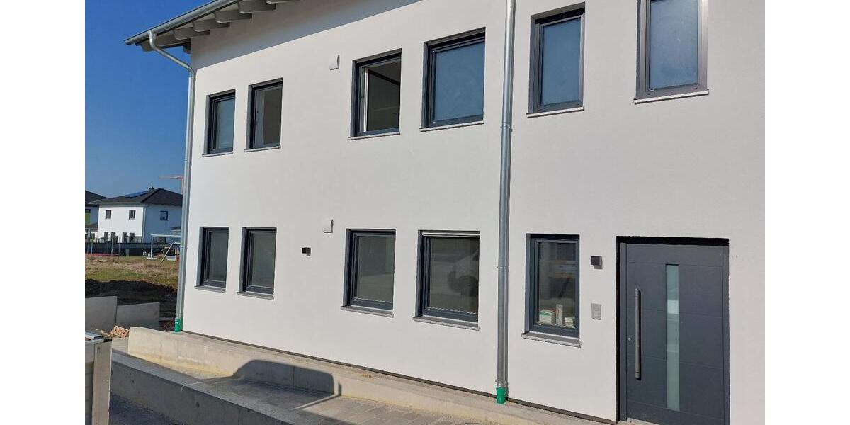 Etagenwohnung Eichendorf - 3 Zimmer, 74 m&sup2;, 703&euro; | Angebot:25055897