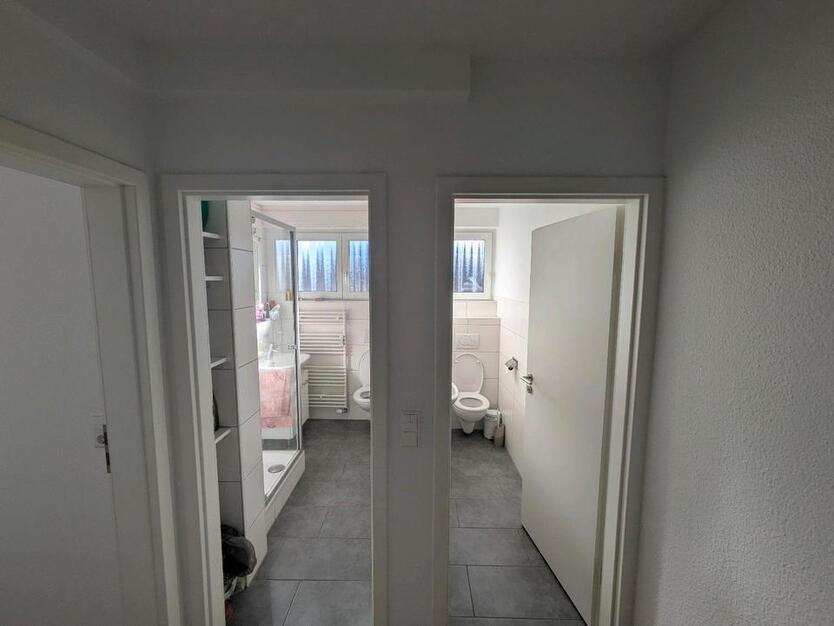 2er-WG in 123 qm zentralerruhiger Wohnlage, 4 Zimmer, 2 Balkone zimmer