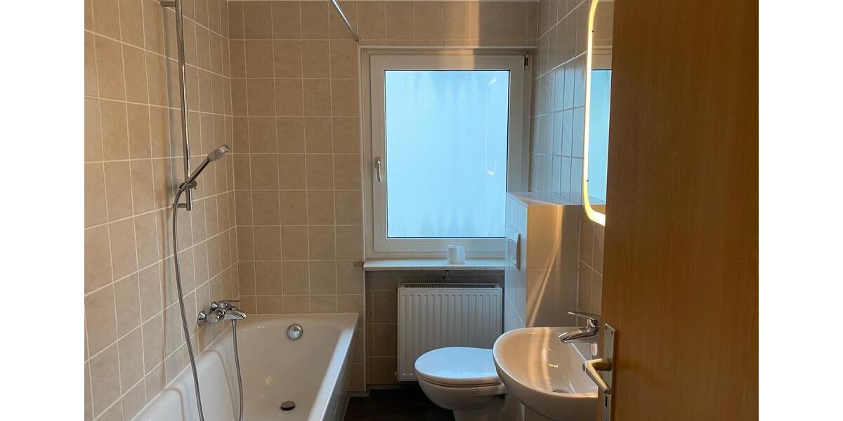 Etagenwohnung Rheinfelden (Baden) - 1 Zimmer, 90 m&sup2;, 1.350&euro; | Angebot:25932462