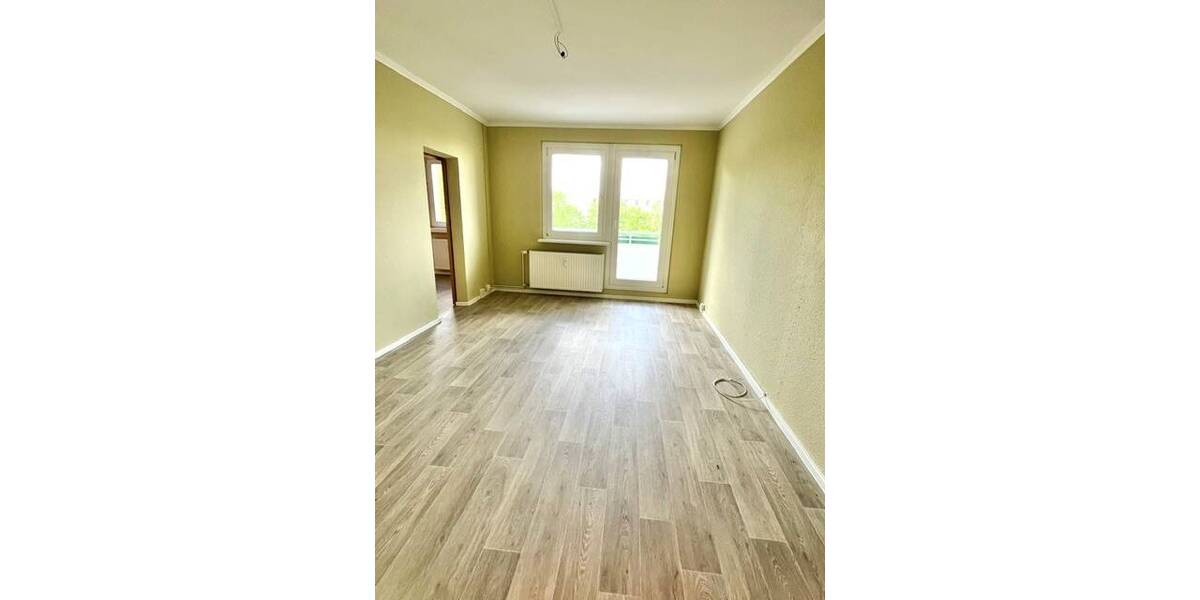 Etagenwohnung Schwerin Mueßer Holz - 3 Zimmer, 57 m&sup2;, 350&euro; | Angebot:26291224