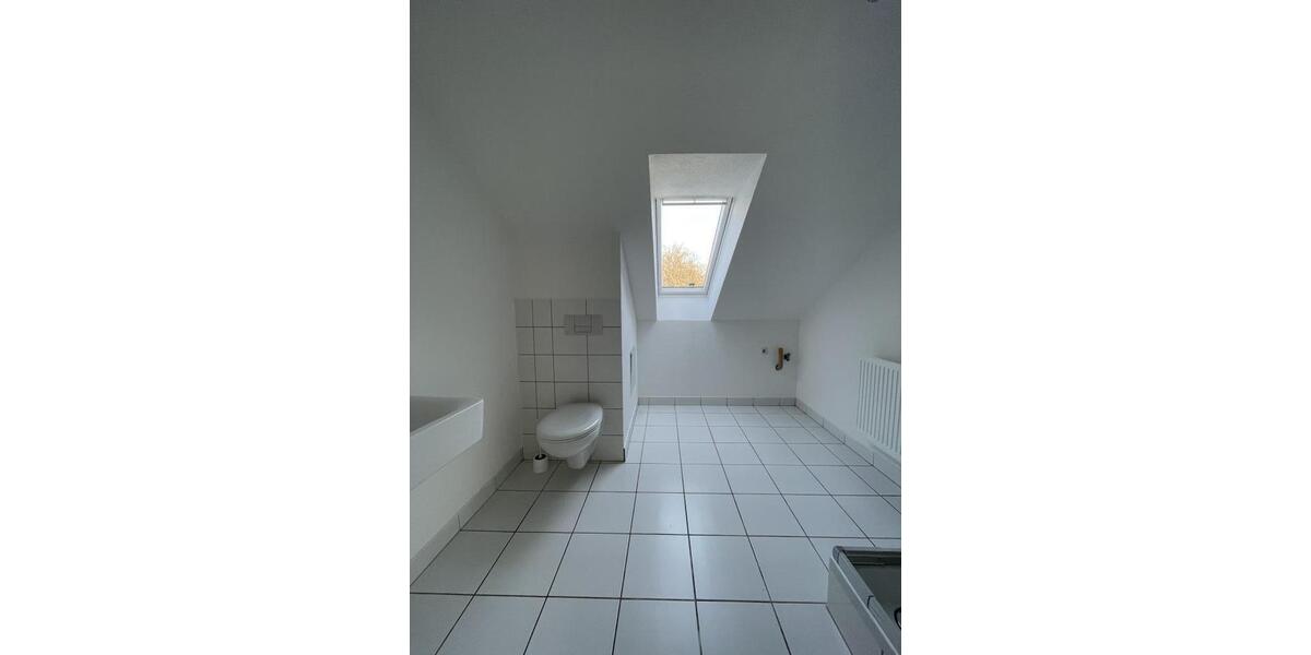 Dachgeschoßwohnung Celle Altenhagen - 1 Zimmer, 41 m&sup2;, 469&euro; | Angebot:25479547