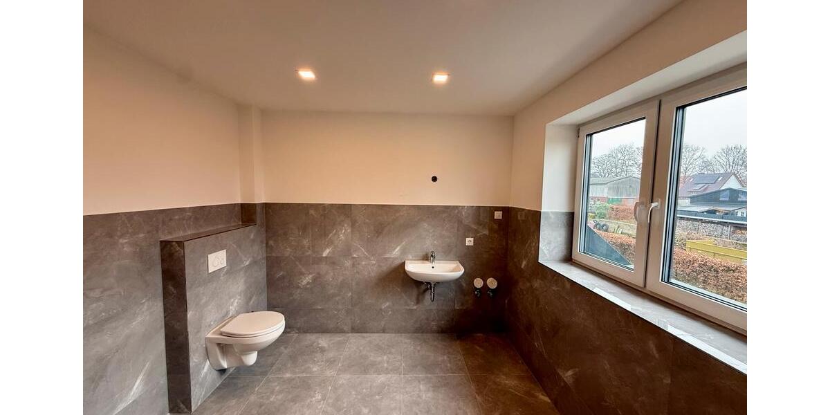 Dachgeschoßwohnung Loxstedt - 2.5 Zimmer, 94 m&sup2;, 1.025&euro; | Angebot:26014276