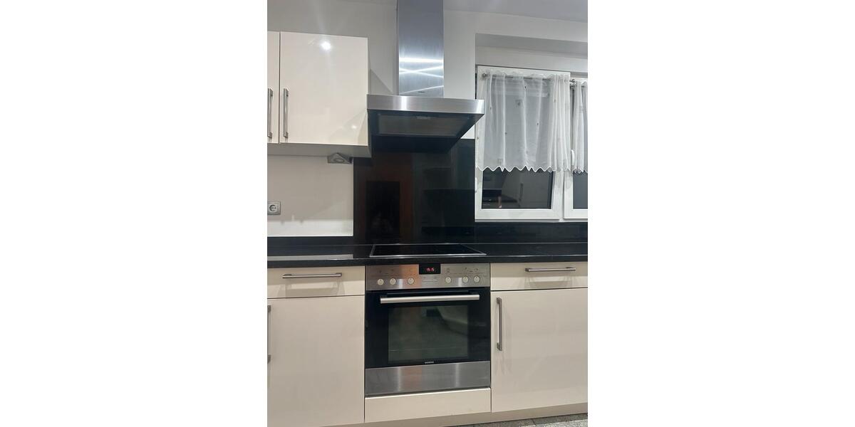 Etagenwohnung Karlsruhe Beiertheim-Bulach - 4 Zimmer, 92 m&sup2;, 1.600&euro; | Angebot:25964376