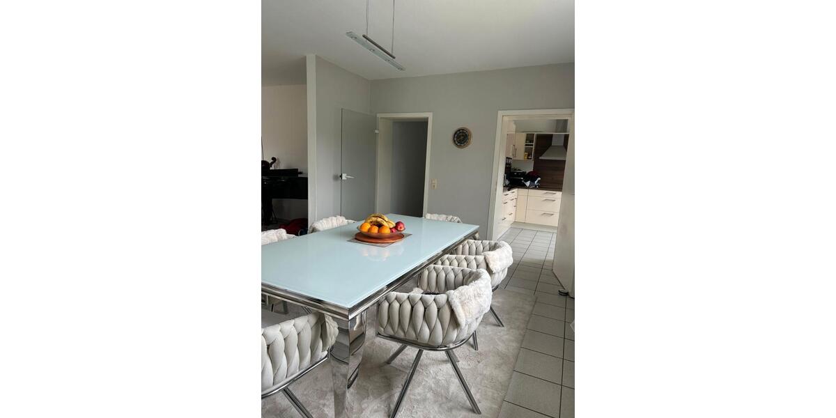 Erdgeschoßwohnung Betzdorf - 3 Zimmer, 112 m&sup2;, 875&euro; | Angebot:26656282