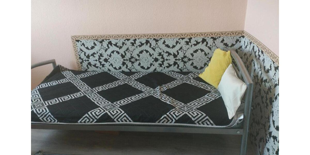 Etagenwohnung Berlin Marzahn-Hellersdorf - 1 Zimmer, 23 m&sup2;, 480&euro; | Angebot:26611544