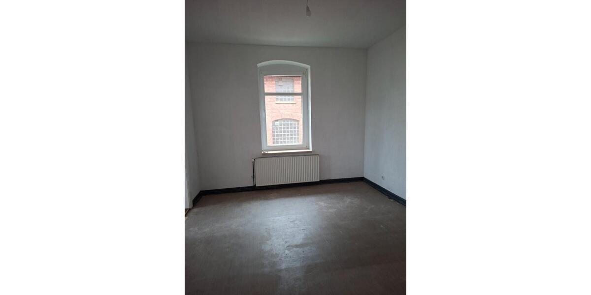 Etagenwohnung Stadthagen - 4 Zimmer, 90 m&sup2;, 700&euro; | Angebot:26487093