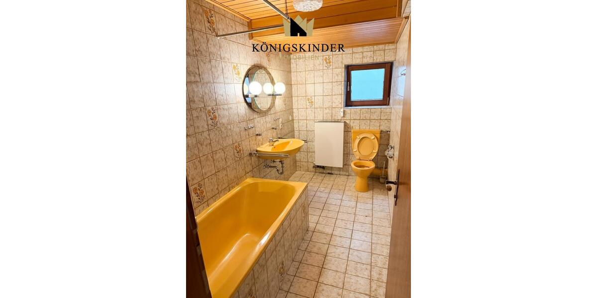Etagenwohnung Bad Wildbad - 3 Zimmer, 75 m&sup2;, 600&euro; | Angebot:26620821
