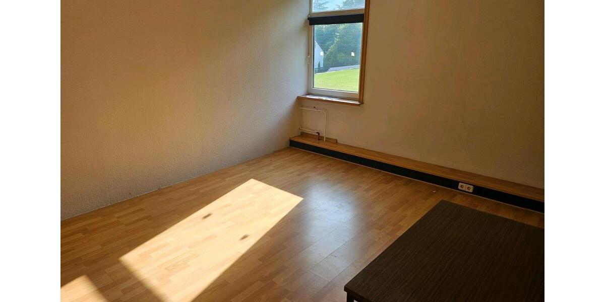 Gewerbeobjekt Helsa - 1.450&euro; | Angebot:23732117