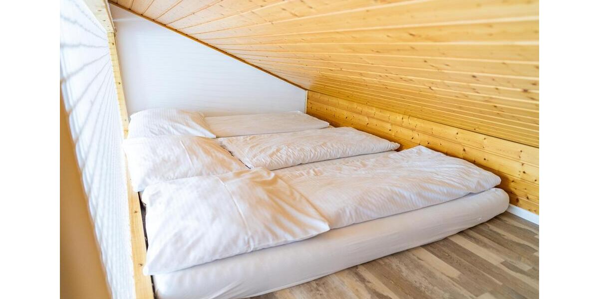 Wohnen auf Zeit Bubesheim - 10 Zimmer, 40 m&sup2;, 600&euro; | Angebot:23708072