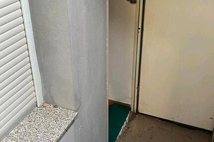 Möbellierte Souterrain Wohnung für 1-2 Personen (ideal Studenten) 1 zimmer