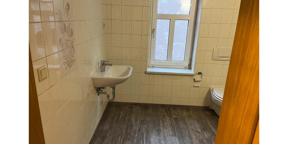 Einfamilienhaus Frankenblick - 2 Zimmer, 85 m&sup2;, 1.100&euro; | Angebot:25065344