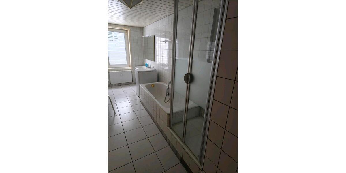 Wohnen auf Zeit Brome - 3 Zimmer, 100 m&sup2;, 25&euro; | Angebot:26292673