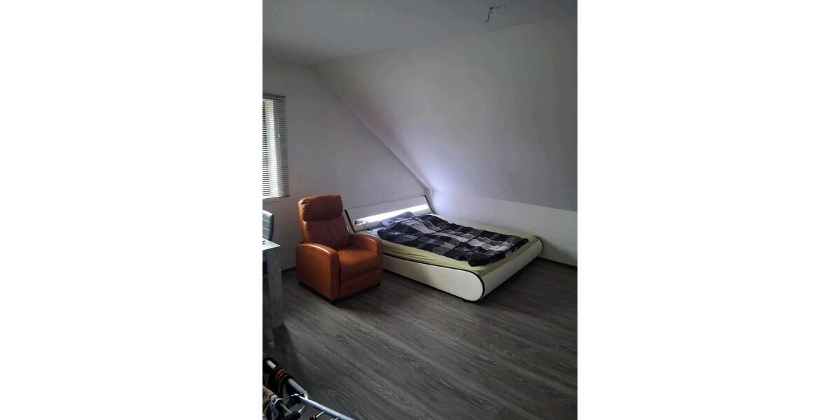 Dachgeschoßwohnung Dornstadt - 1 Zimmer, 30 m&sup2;, 600&euro; | Angebot:24831891