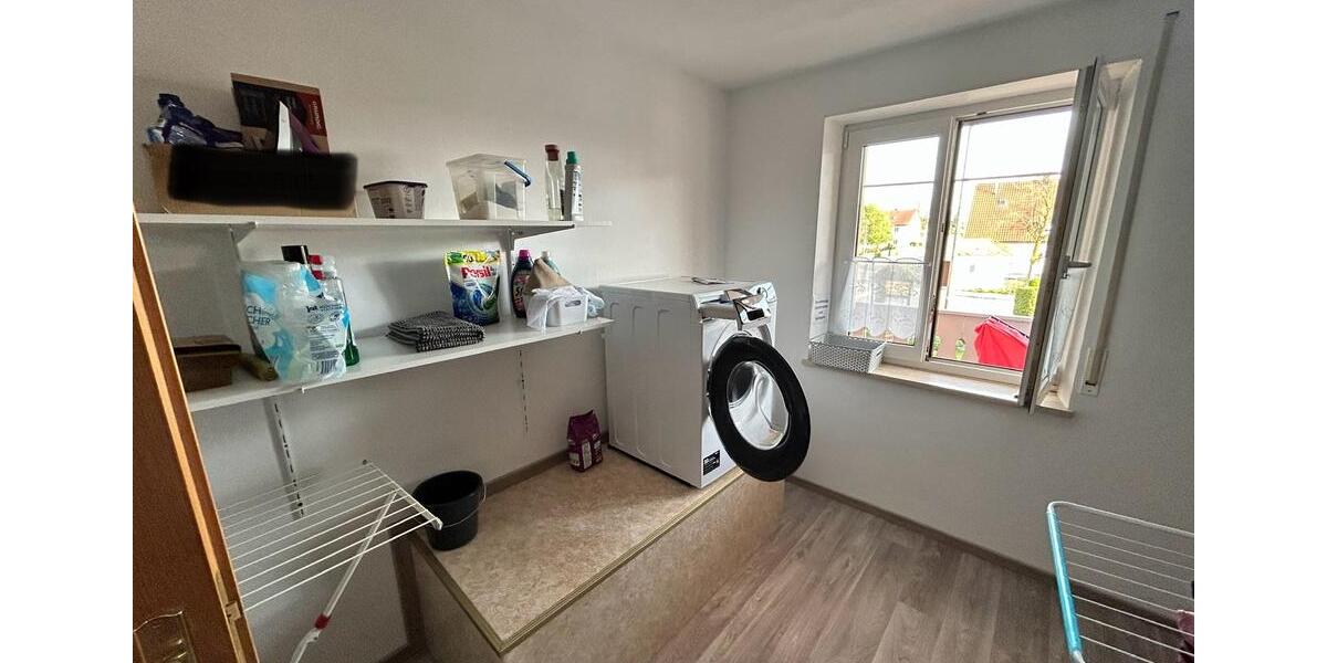 Möblierte 3er WG,für Praktik.Studenten, Mertingen, ab Feb. 26 1 zimmer