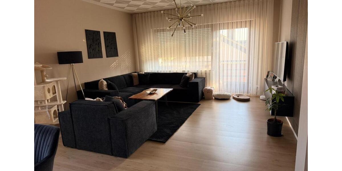 Erdgeschoßwohnung Hiddenhausen - 3 Zimmer, 90 m&sup2;, 1.190&euro; | Angebot:25105119