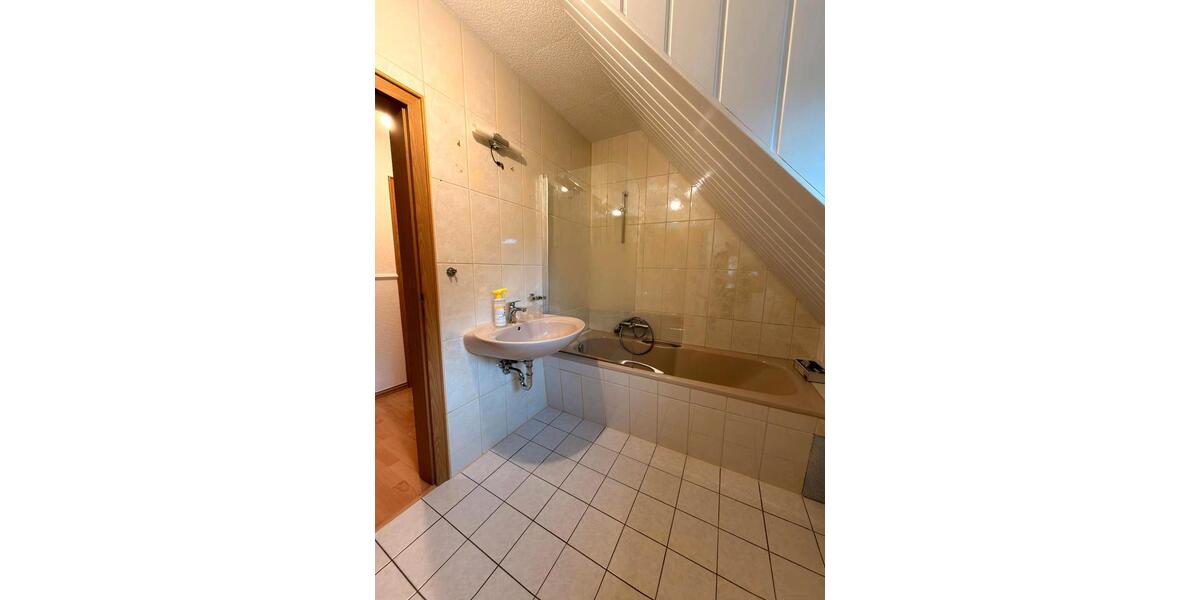 Dachgeschoßwohnung Ennepetal - 2 Zimmer, 63 m&sup2;, 510&euro; | Angebot:24691913