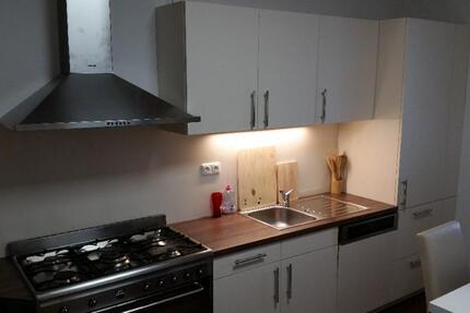 Wohnung Nienburg (Weser) - 6 Zimmer, 225 m&sup2;, 230&euro; | Angebot:24768507