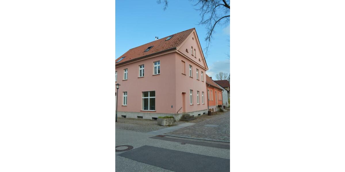 Erdgeschoßwohnung Neuruppin Alt Ruppin - 2 Zimmer, 80 m&sup2;, 800&euro; | Angebot:26599610