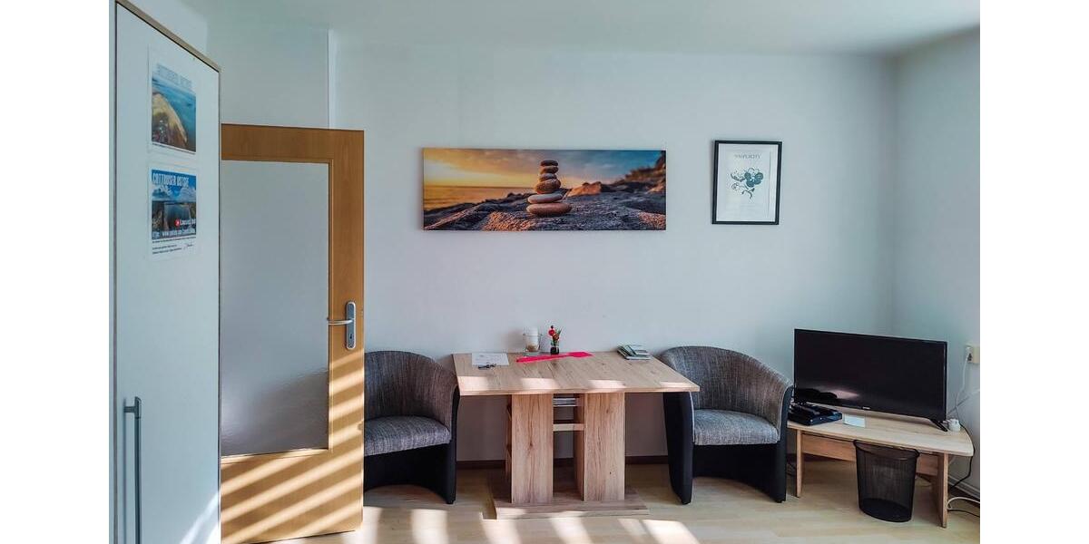 Wohnen auf Zeit Jänschwalde Kolonie - 3 Zimmer, 66 m&sup2;, 79&euro; | Angebot:23507247